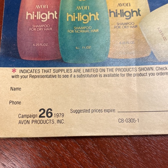 Vintage Avon Catalogs - set of 4. 1969, 1972 and 2 from 1979 Excellent condition - Picture 10 of 14